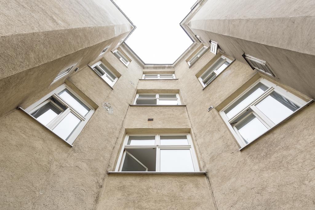 Apartment House In Вена Экстерьер фото